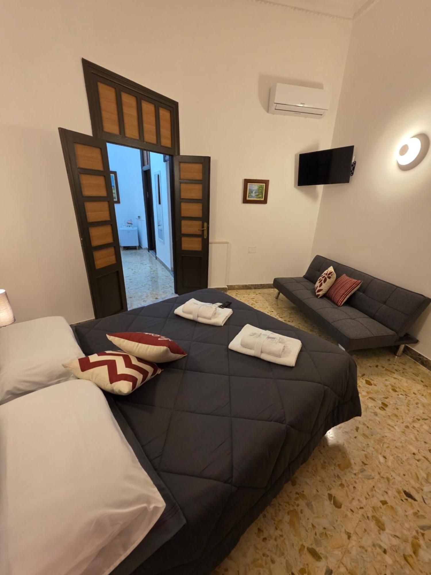 Guesthouse Aurora A.E. Рим Екстер'єр фото