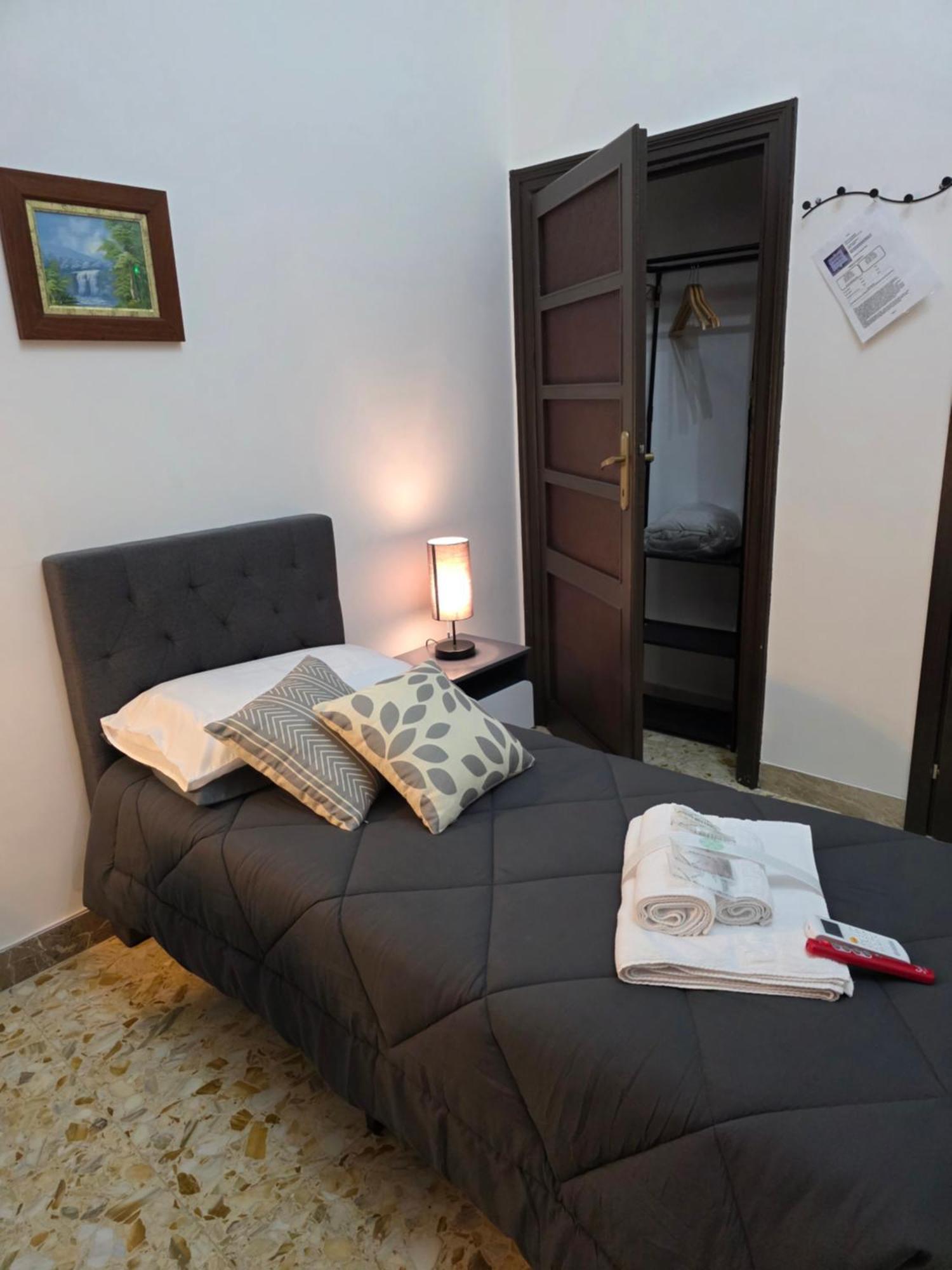 Guesthouse Aurora A.E. Рим Екстер'єр фото